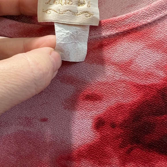 Comfy red tie-die like bubble dress - Picture 3 of 4